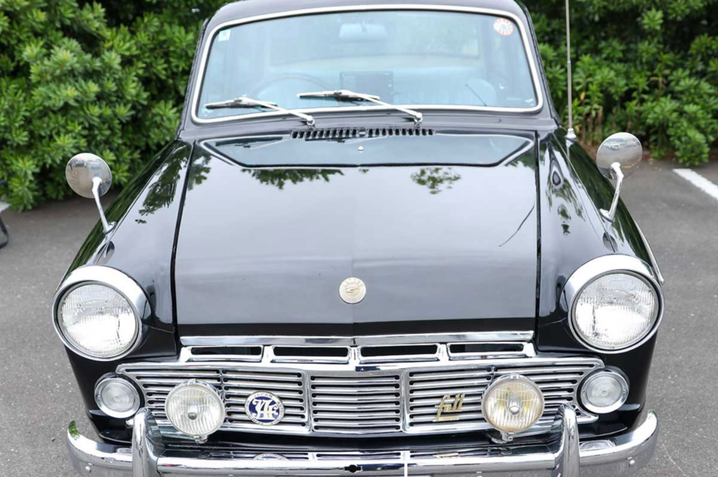 「日産の工場で塗ったまんま」62年式国産旧車…25年前に声をかけられた“大学生”が継承「責任重大」